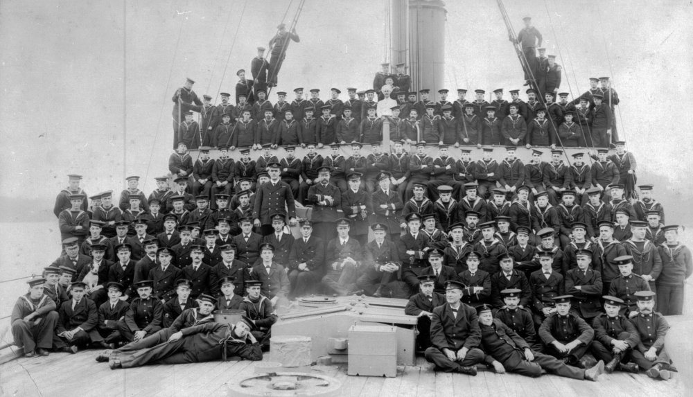 Crew of HMCS Rainbow